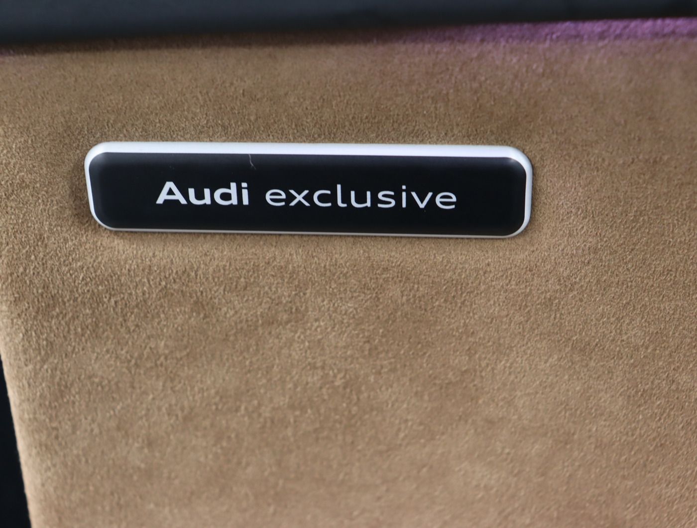 Fahrzeugabbildung Audi RS Q8 quattro tiptronic UPE 173.324.99 brutto AH