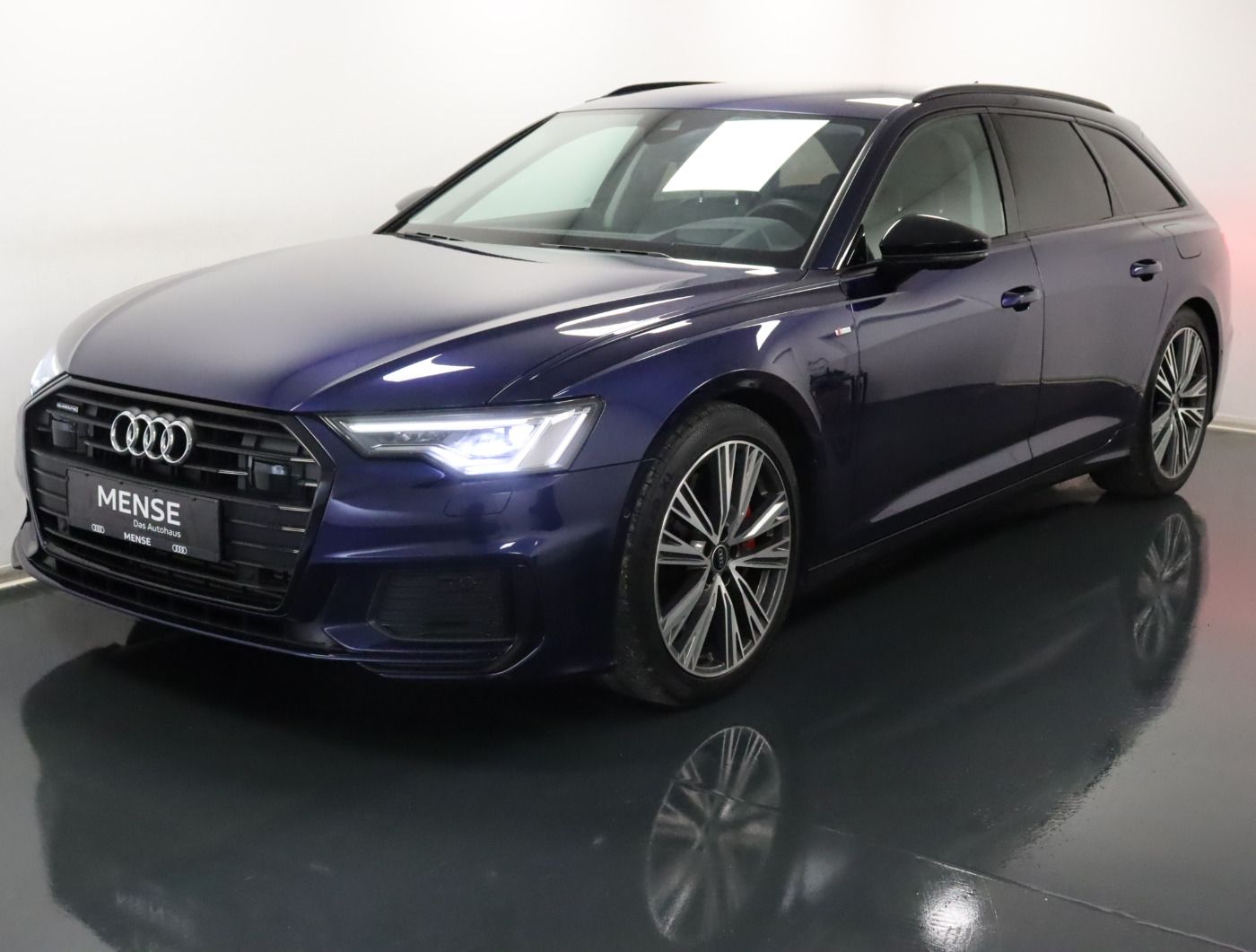 Fahrzeugabbildung Audi A6 Avant 55 TFSI e quattro S tronic sport AHK