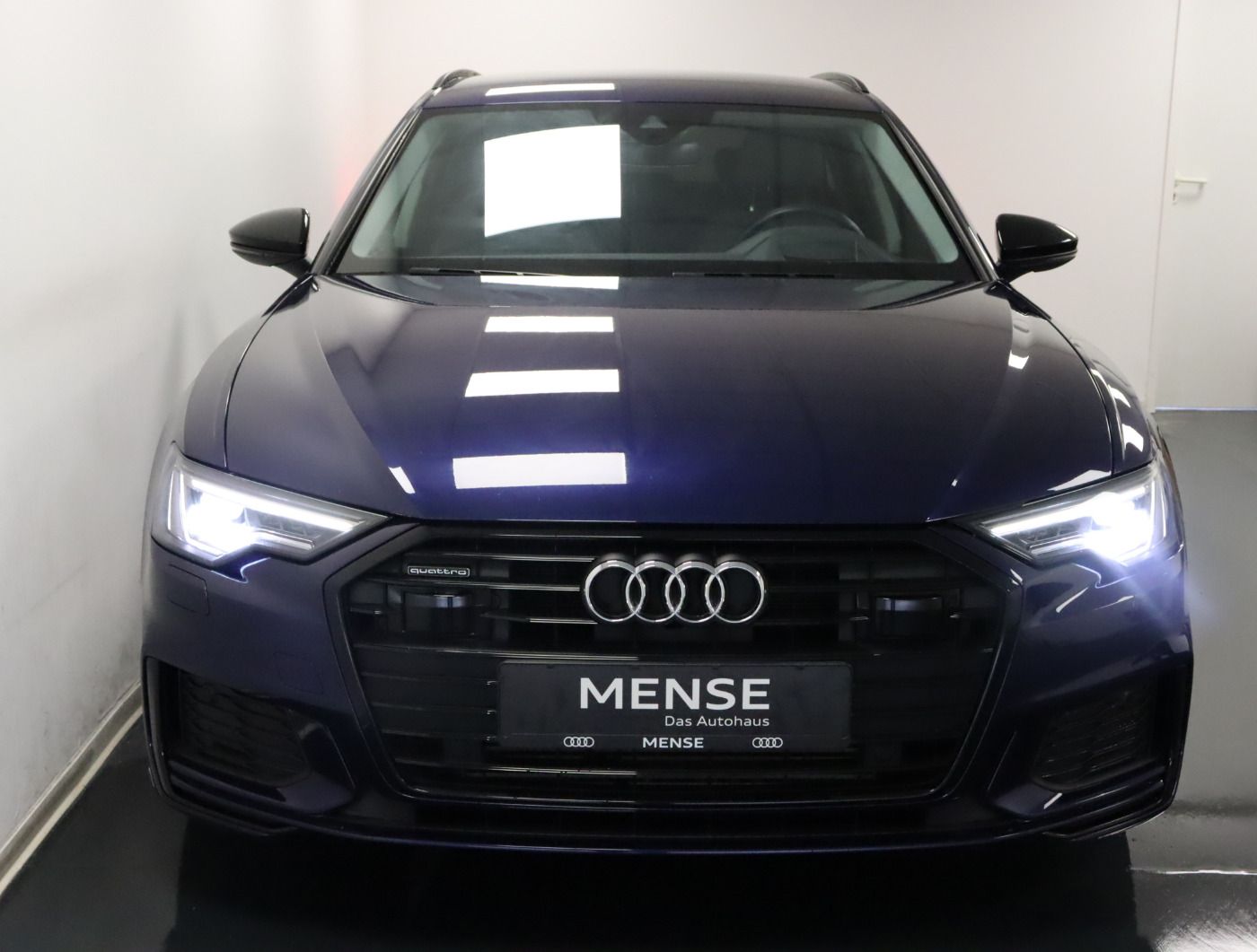 Fahrzeugabbildung Audi A6 Avant 55 TFSI e quattro S tronic sport AHK