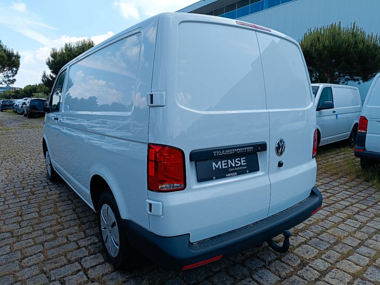 Fahrzeugabbildung Volkswagen Transporter 6.1 Kasten 2.0TDI 81 kW RFK