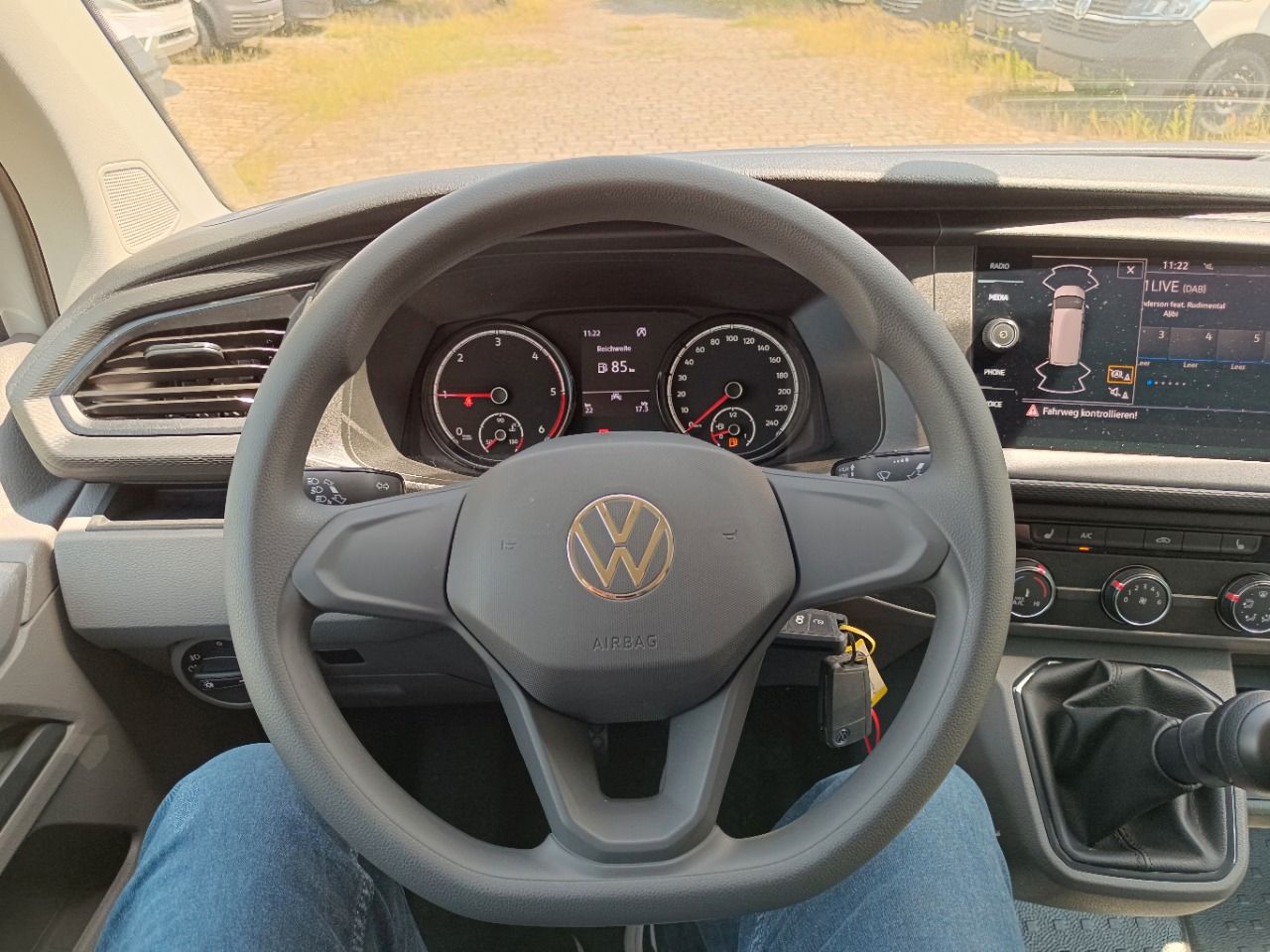 Fahrzeugabbildung Volkswagen Transporter 6.1 Kasten 2.0TDI 81 kW RFK