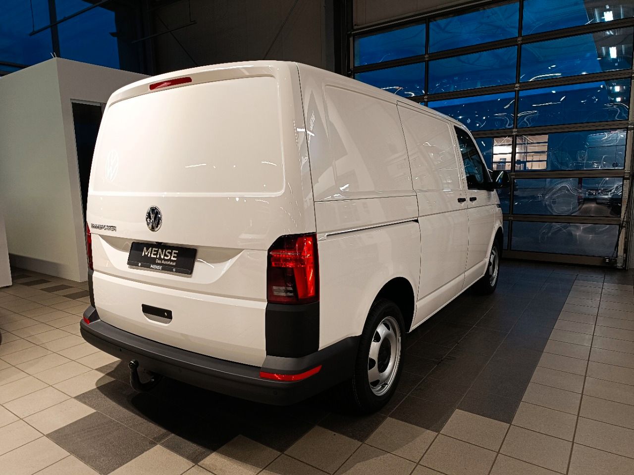 Fahrzeugabbildung Volkswagen Transporter T6.1 Kasten 2.0TDI 110 kW DSG ACC