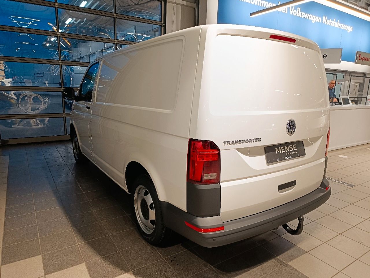 Fahrzeugabbildung Volkswagen Transporter T6.1 Kasten 2.0TDI 110 kW DSG ACC