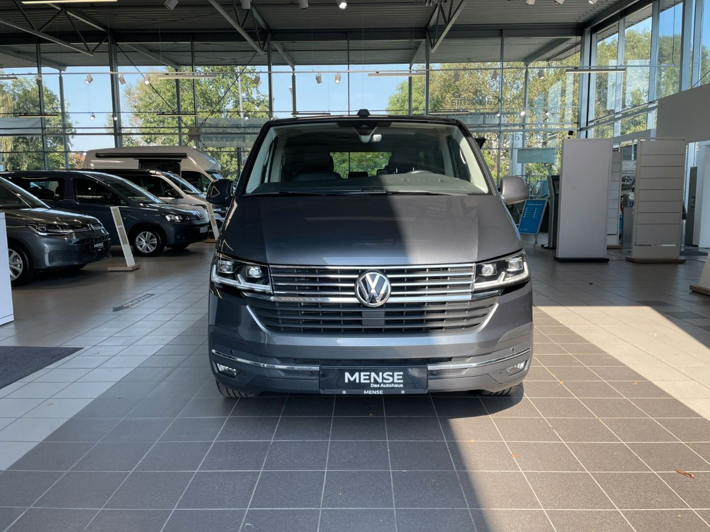 Fahrzeugabbildung Volkswagen T6.1 Multivan  Comfortline 2.0TDI 146kW |ACC|LM