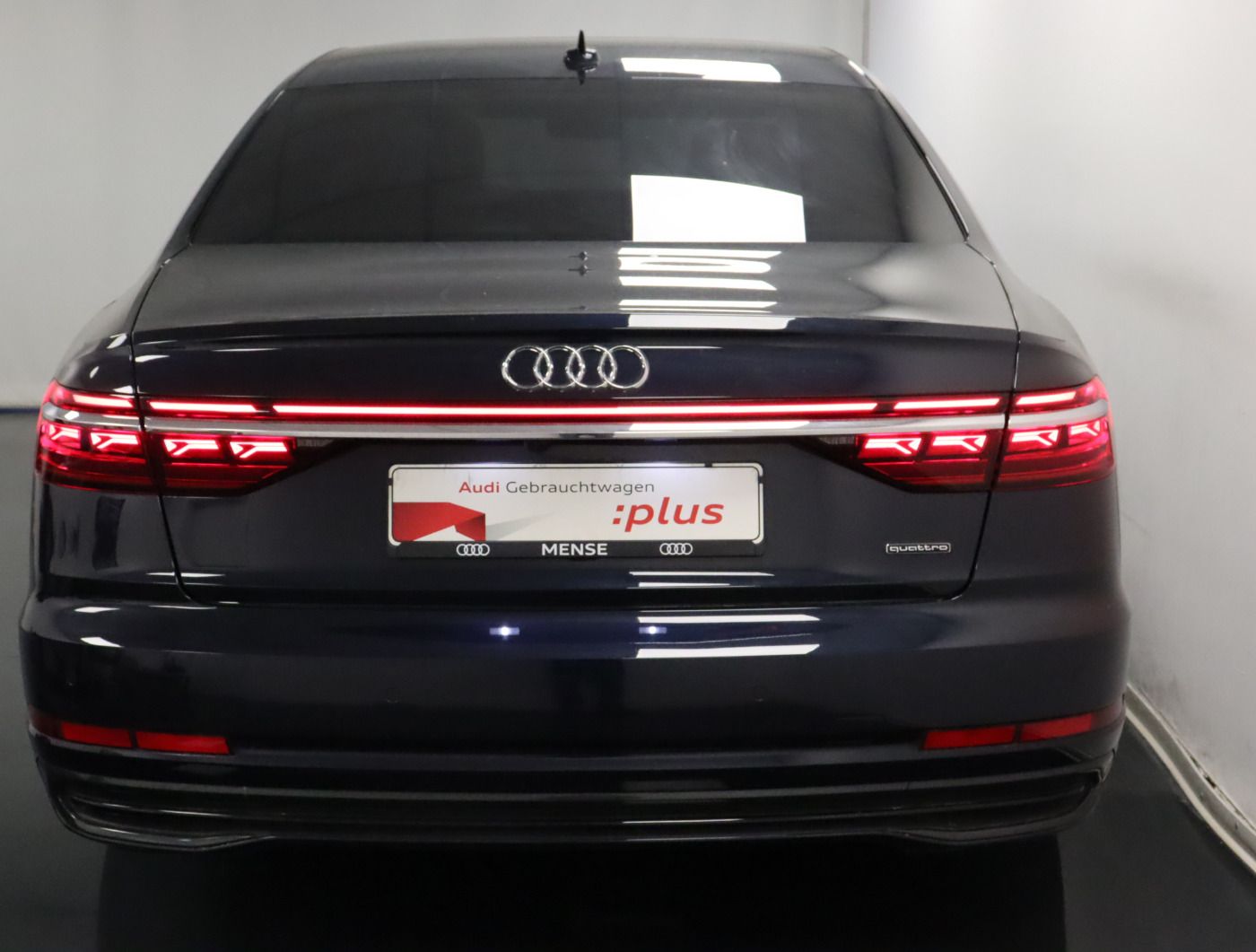 Fahrzeugabbildung Audi A8 TFSI e 60 TFSI e quattro tiptronic Luft Pano