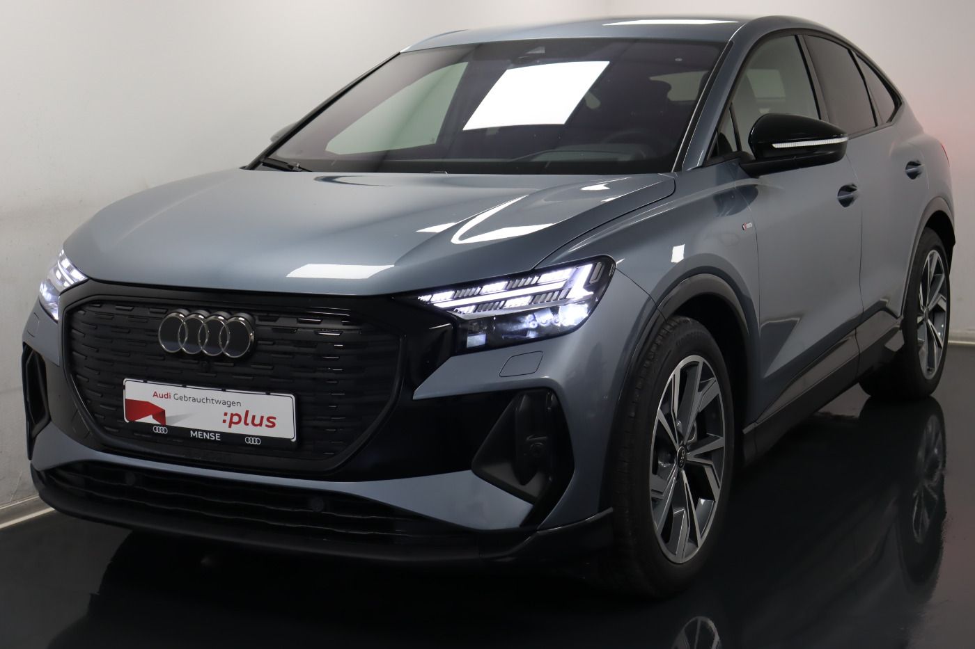 Fahrzeugabbildung Audi Q4 Sportback e-tron 45 quattro S-Line |AHK|HUD