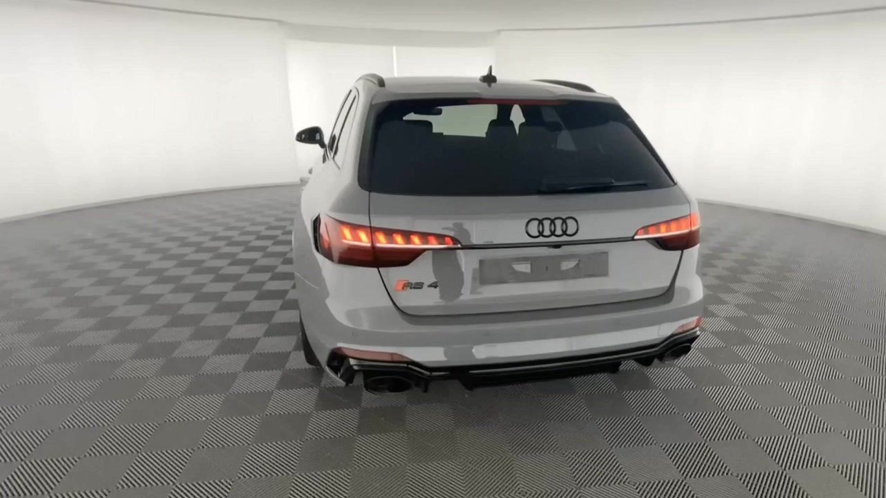 Fahrzeugabbildung Audi RS 4 Avant |Matrix|HUD|4xSHZG|VirtualCP|Navi|ACC