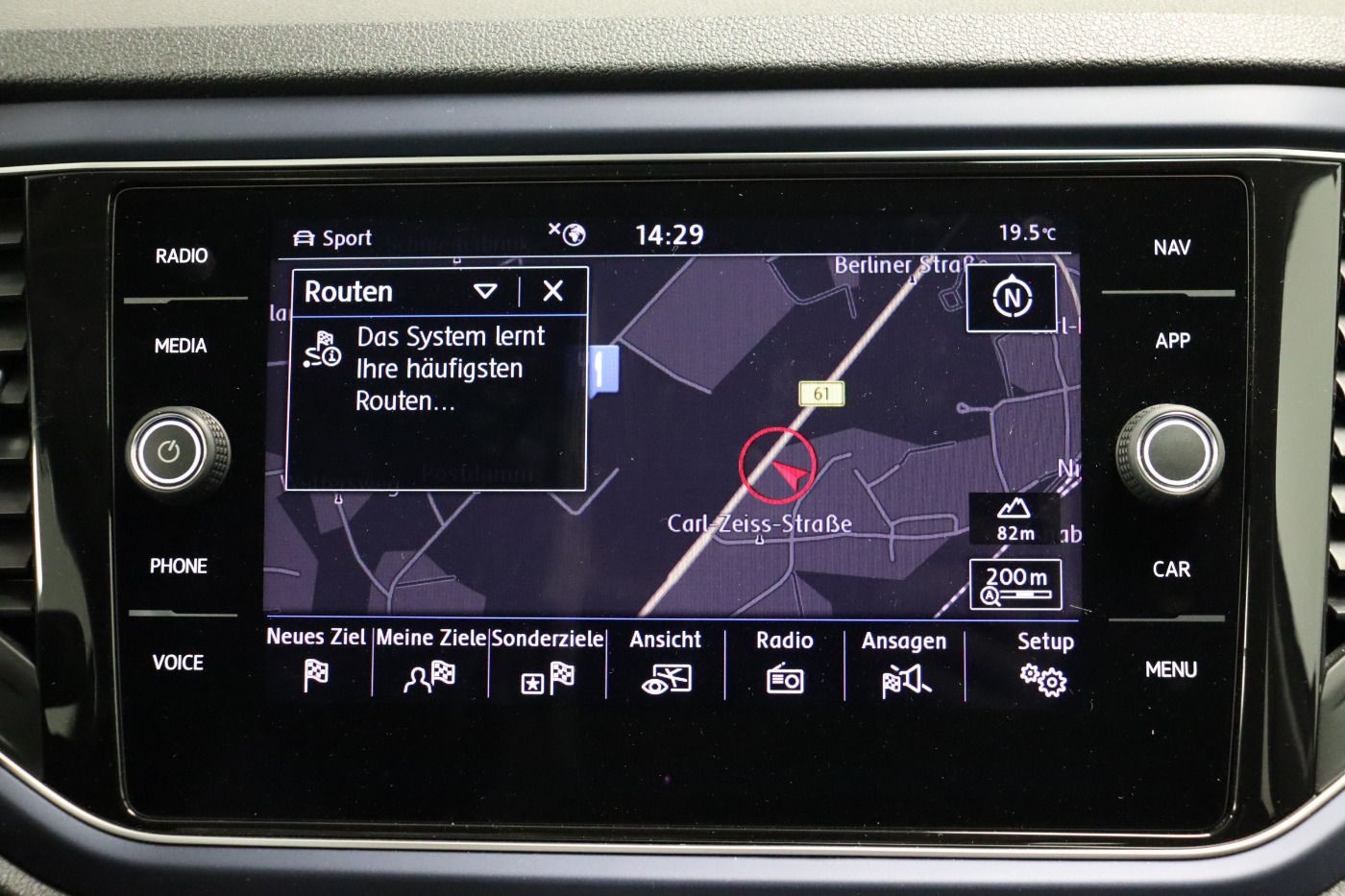 Fahrzeugabbildung Volkswagen T-ROC 1.5 TSI ACT OPF United |Navi|CarPlay|SHZG