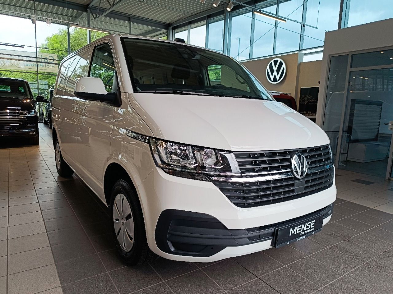 Fahrzeugabbildung Volkswagen Transporter 6.1 Kasten 2.0 l TDI 81 kW 5-Gang