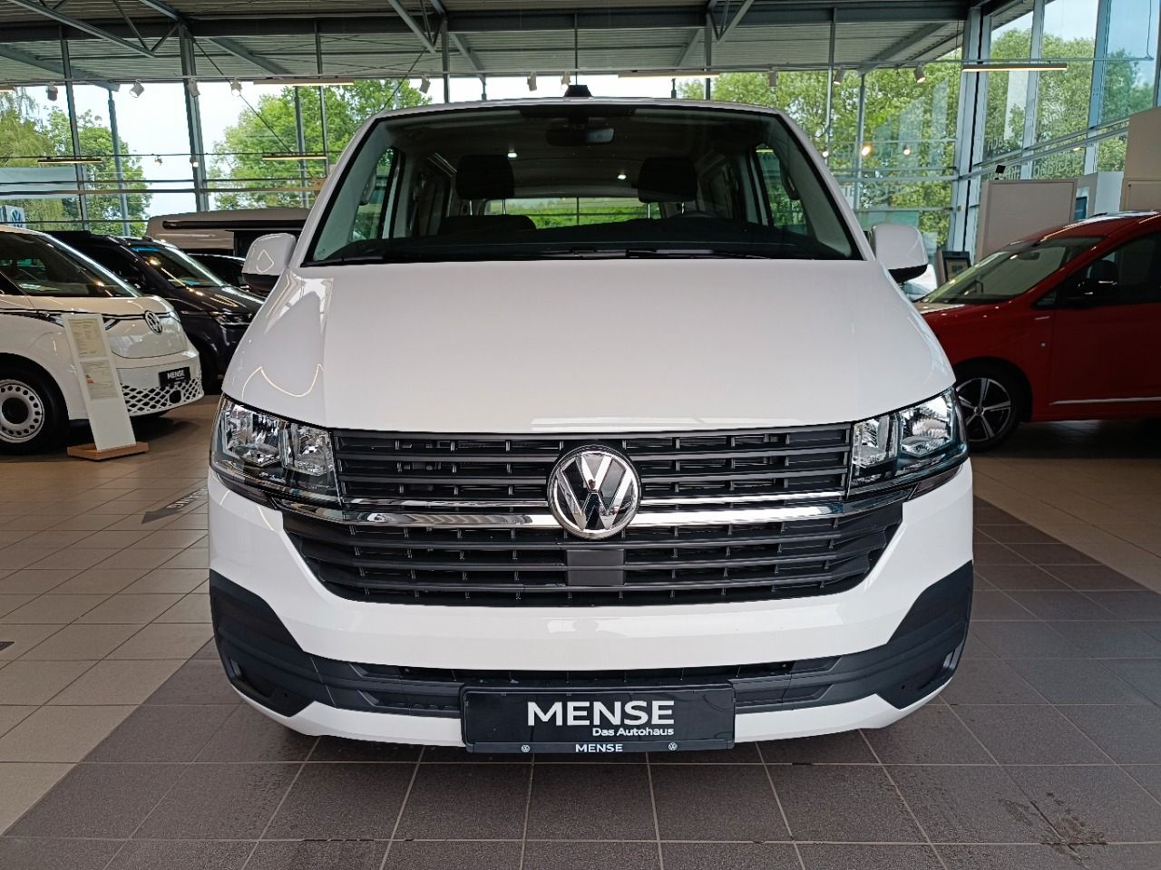 Fahrzeugabbildung Volkswagen Transporter 6.1 Kasten 2.0 l TDI 81 kW 5-Gang