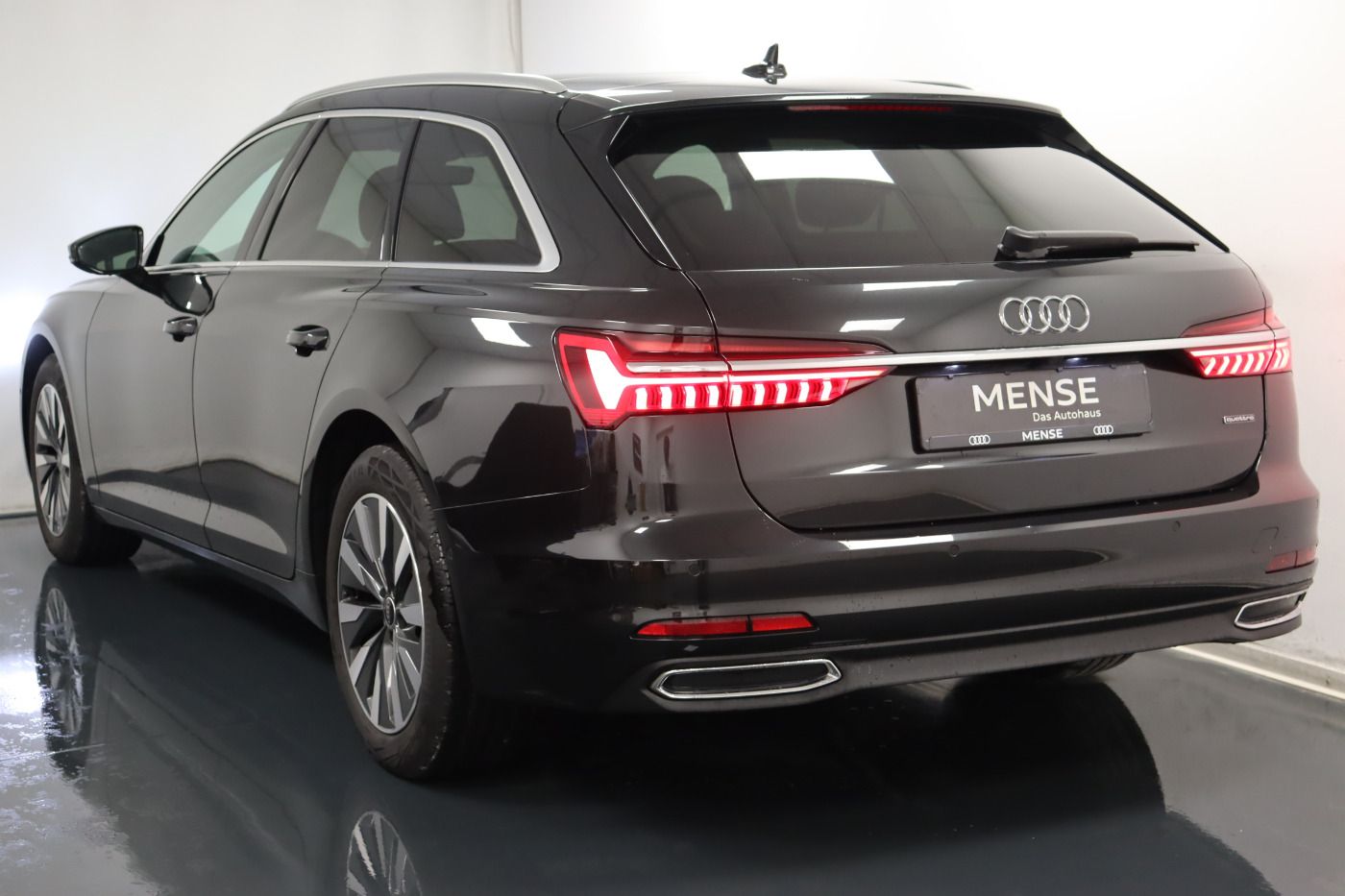 Fahrzeugabbildung Audi A6 Avant 45 TDI quattro S tronic |AHK|SD|Matrix