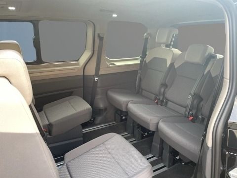 Fahrzeugabbildung Volkswagen Multivan 2.0 l TSI OPF 150 kW 7-Gang-DSG