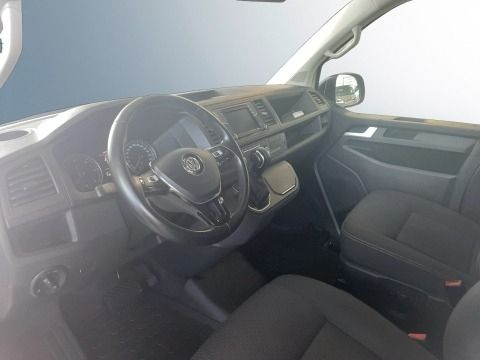 Fahrzeugabbildung Volkswagen T6 Transporter Multivan Trendline 2.0 TDI d-T