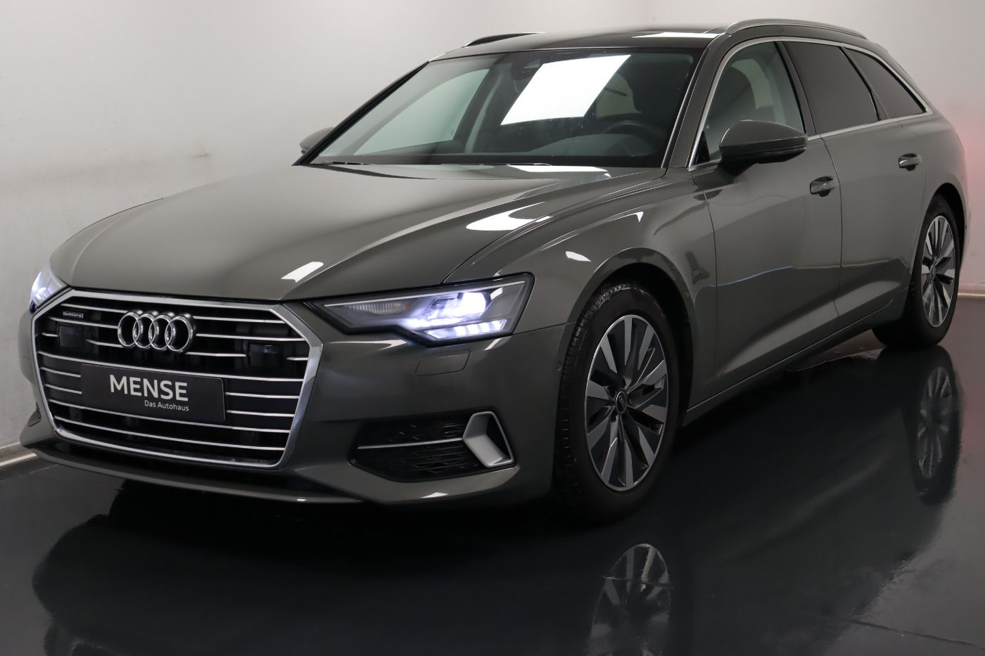 Fahrzeugabbildung Audi A6 Avant 40 TDI quattro S tronic sport |AHK|SD