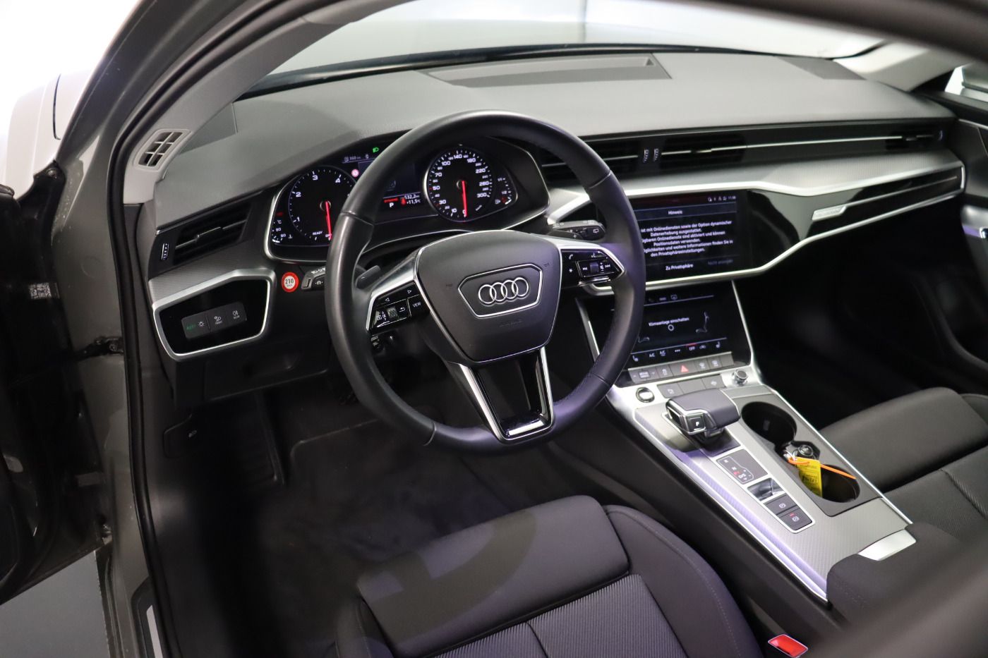 Fahrzeugabbildung Audi A6 Avant 40 TDI quattro S tronic sport |AHK|SD