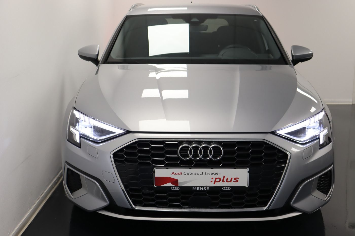 Fahrzeugabbildung Audi A3 Sportback 40 TFSI e S tronic Advanced |FLA