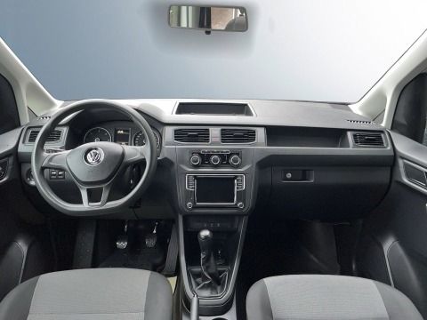 Fahrzeugabbildung Volkswagen Caddy Maxi Kombi Basis AHK PDC