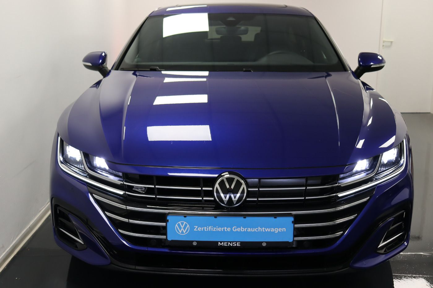 Fahrzeugabbildung Volkswagen Arteon Shooting Brake 1.4 eTSI DSG R-Line |Navi