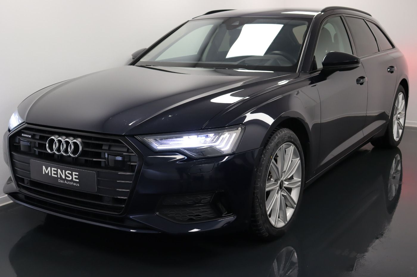 Fahrzeugabbildung Audi A6 Avant 45 TDI quattro S tronic design