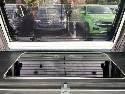 Fahrzeugabbildung Volkswagen T6.1 Camperausbau WoMo 81 kW 5-Gang