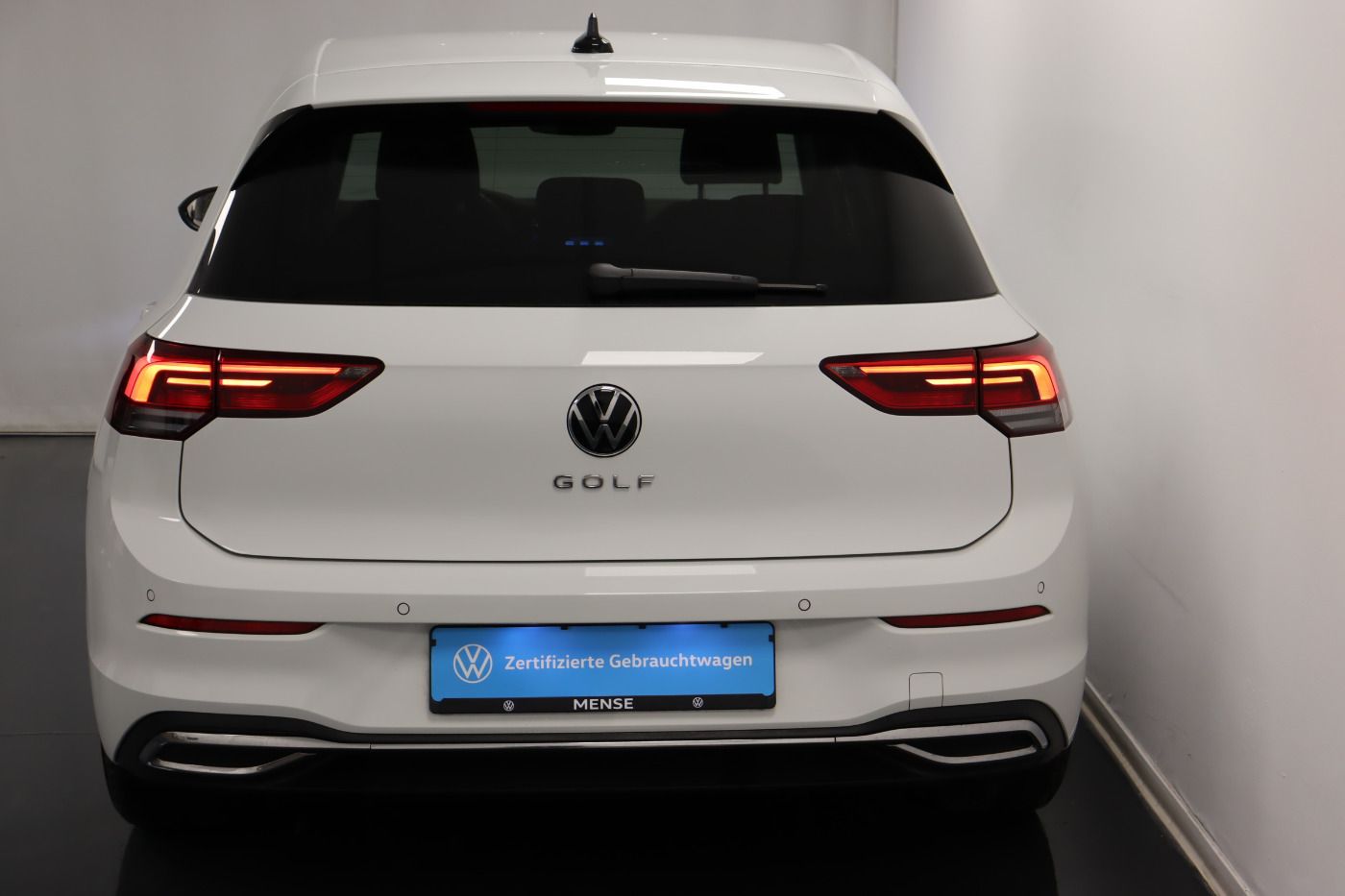 Fahrzeugabbildung Volkswagen Golf VIII 1.5TSI Life Move |AHK|FLA|LED|CarPlay