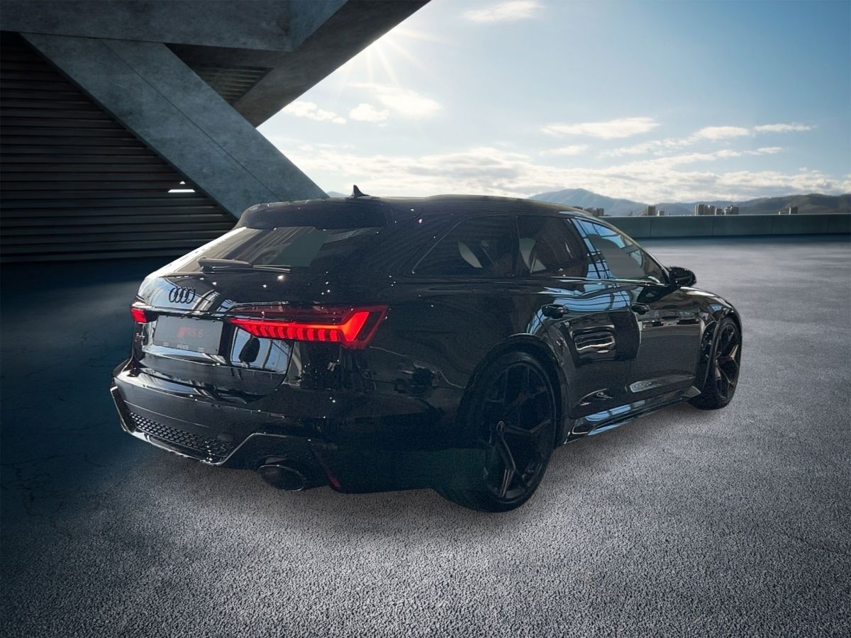 Fahrzeugabbildung Audi RS 6 Avant performance tiptronic Keramik Matrix