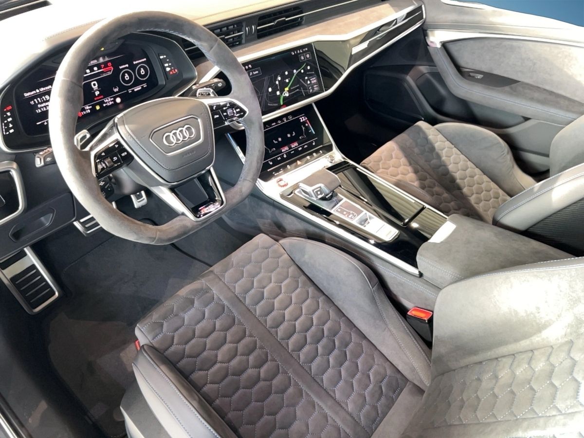 Fahrzeugabbildung Audi RS 6 Avant performance tiptronic Keramik Matrix