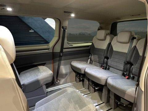 Fahrzeugabbildung Volkswagen T7 Multivan Style 2.0l TDI 110kW 7-Gang-DSG