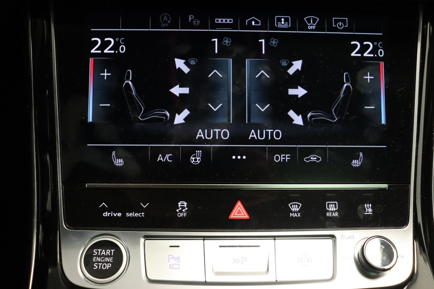 Fahrzeugabbildung Audi A8 50 TDI quattro tiptronic Luft Pano Matrix