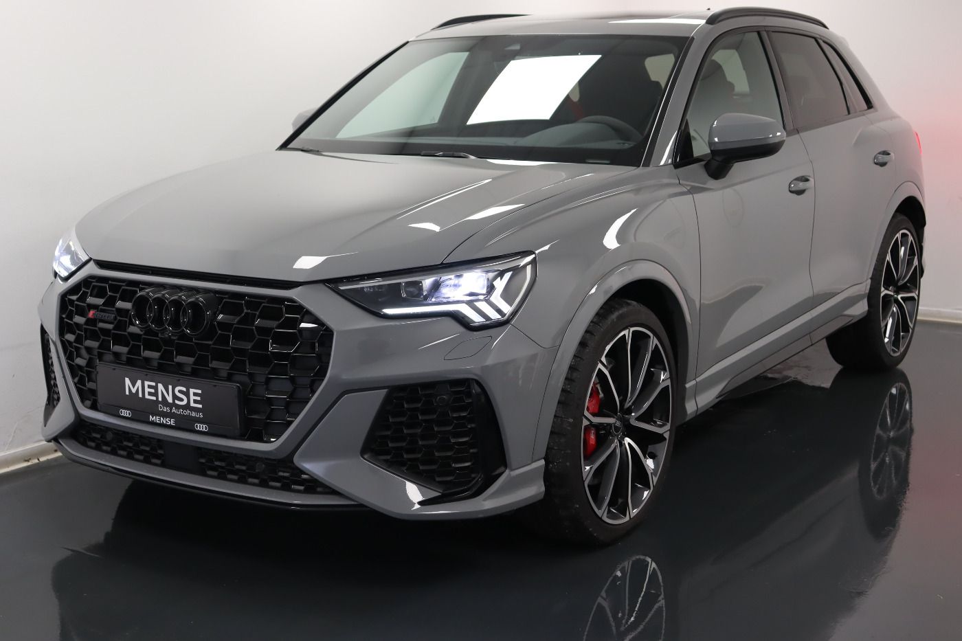 Fahrzeugabbildung Audi RS Q3 2.5 TFSI S tronic |Matrix|Pano|ACC|CarPlay