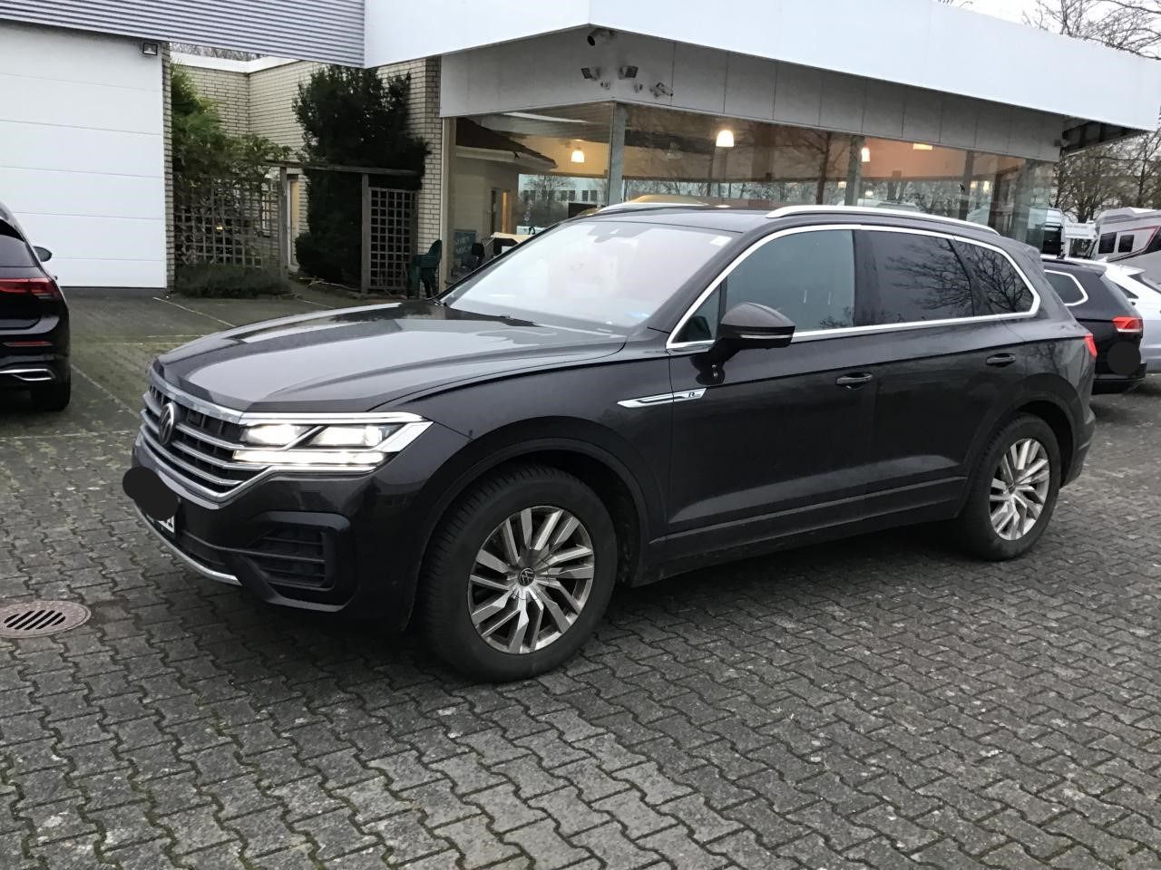 Fahrzeugabbildung Volkswagen Touareg 3.0 TDI 4M tiptronic Elegance R-line Nav