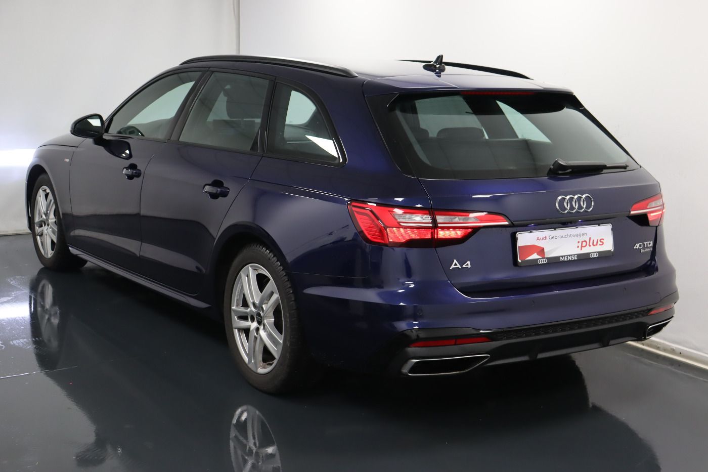 Fahrzeugabbildung Audi A4 Avant 40 TDI quattro S tronic S line |FLA|ACC