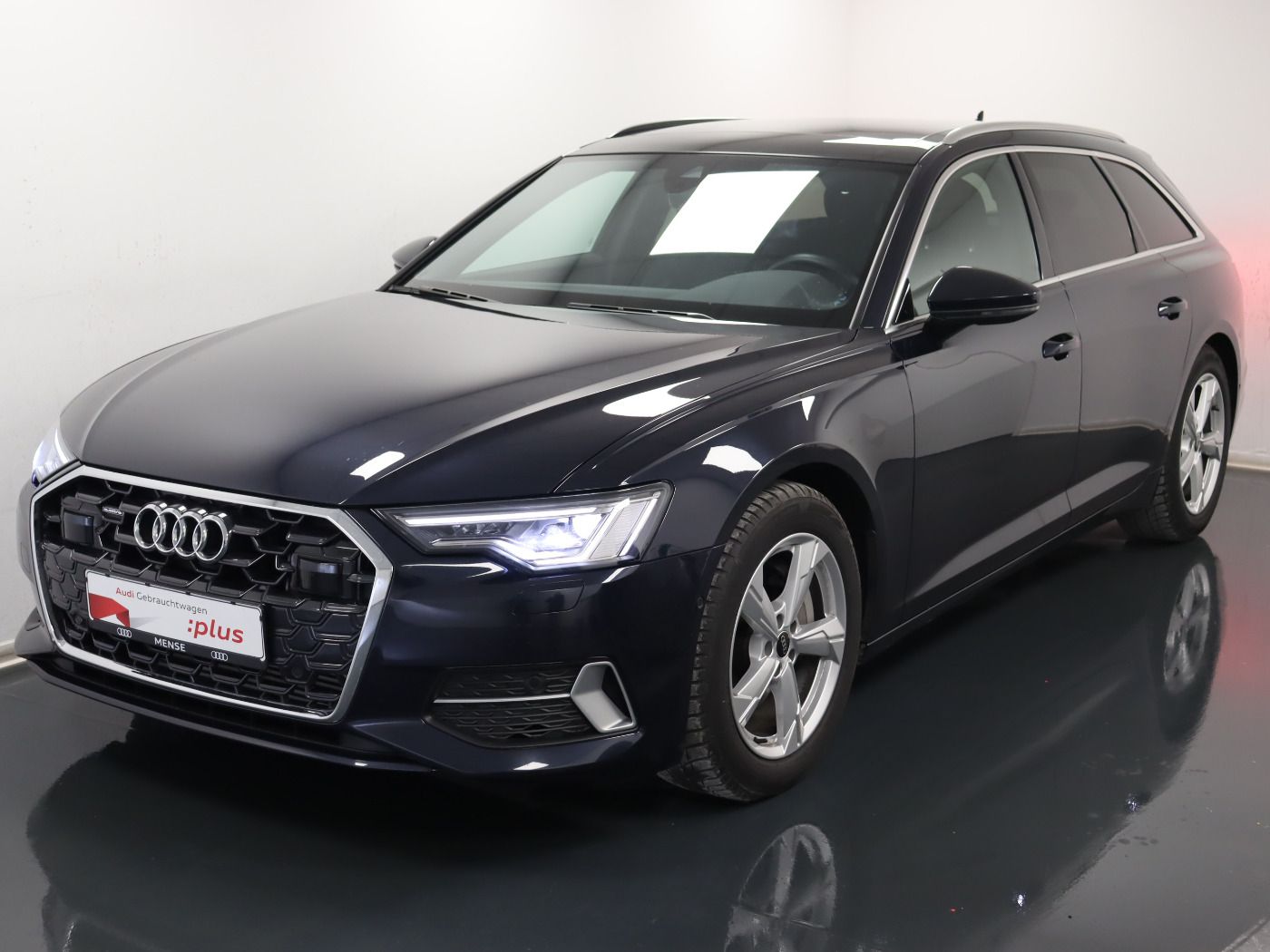 Fahrzeugabbildung Audi A6 Avant 45 TFSI quattro S tronic advanced |Pano