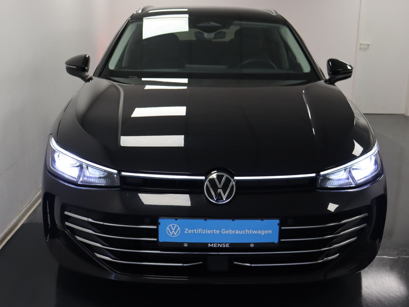 Fahrzeugabbildung Volkswagen Passat Variant 2.0 TDI DSG Elegance |AHK|Matrix