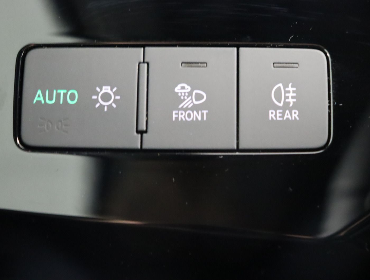 Fahrzeugabbildung Audi Q8 e-tron 55 quattro S-Line |Matrix|Luft|LED